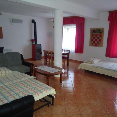 House Ilija Hodak Selište Drežničko Szoba fotó